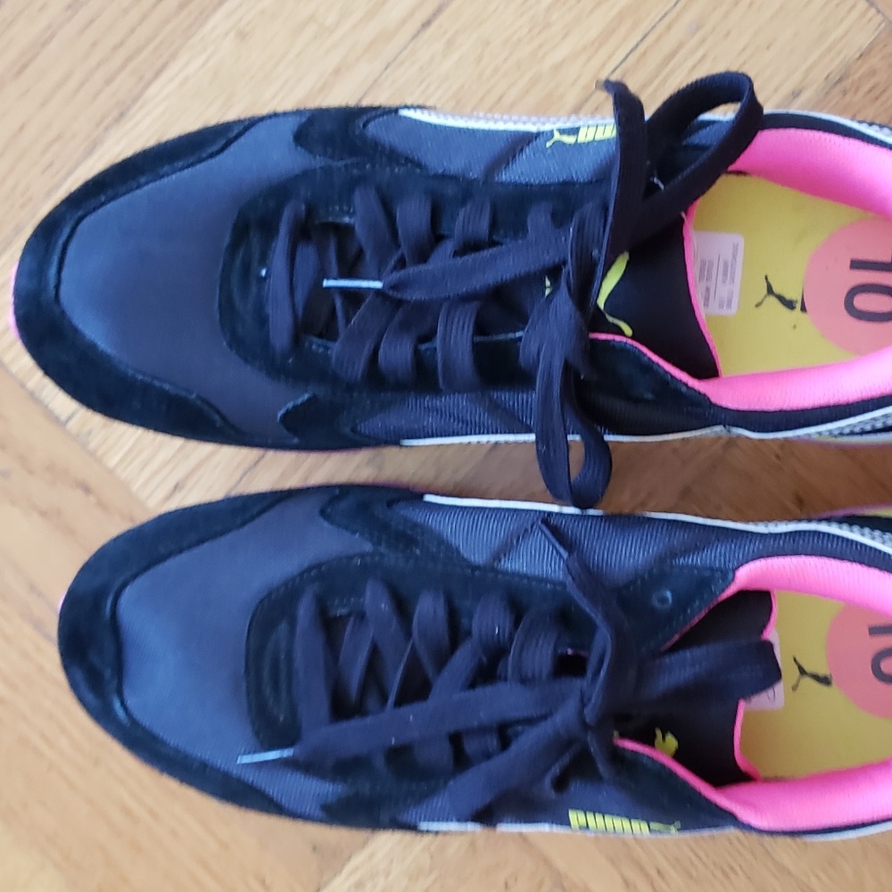 [NEW] PUMA Sneakers
